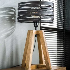 50 cm hohe Tischlampe aus Metall & Holz - Manca