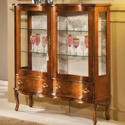 Barock Vitrine 2-türig Agosto mit Nussbaum Furnier