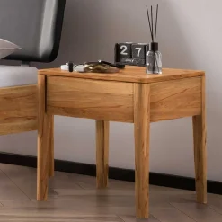 Bett aus Wildbuche massiv und Kunstleder - Padricio