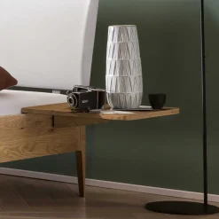 Bett aus Wildeiche Holz & Kunstleder - Vinessia