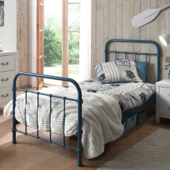 Bett Meridus in Blau