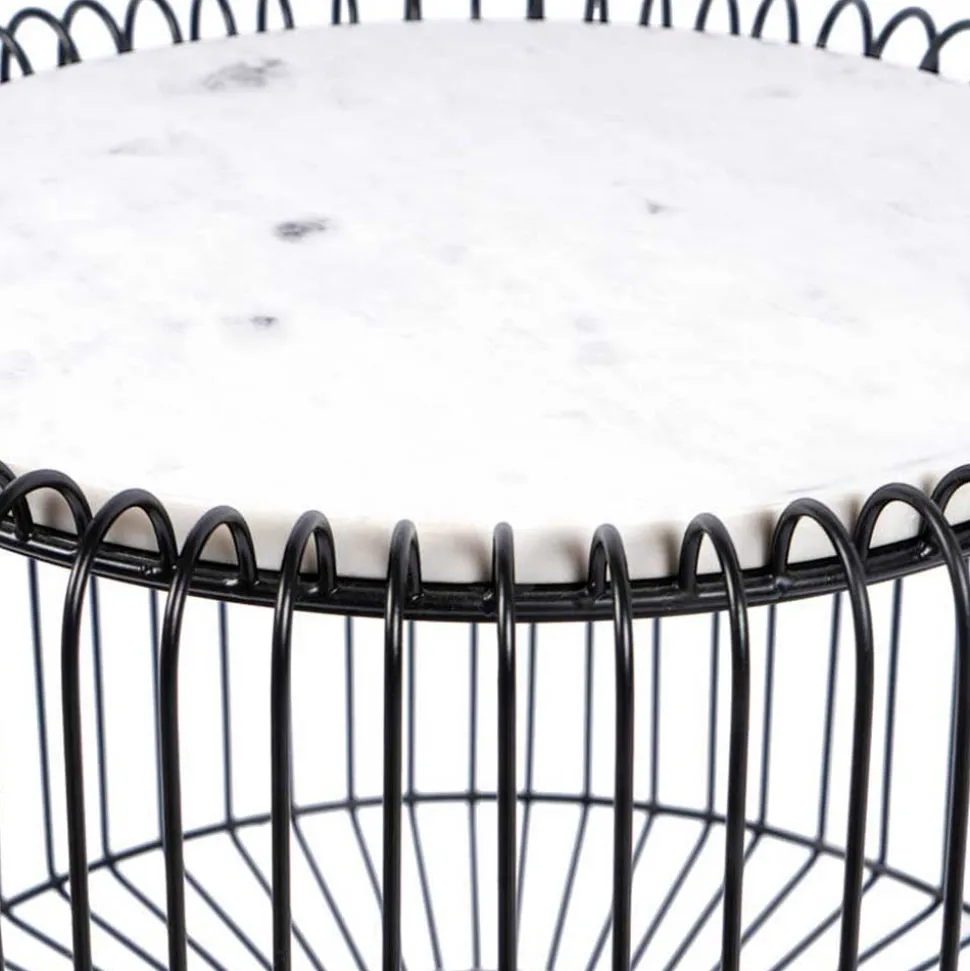 Design Beistelltisch aus Marmor in Weiß - Sumilar