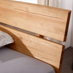 Doppelbett mit Kufengestell aus Holz - Kalastania