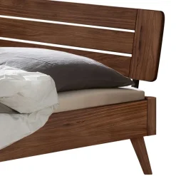 Dunkelbraunes Massivholzbett aus Nussbaum - Elivazon