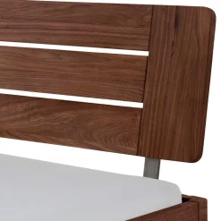 Dunkles Holzbett aus Nussbaum Massivholz - Vetonia