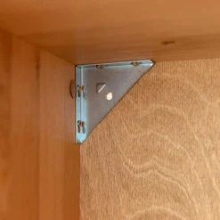 Eichenholz Vitrine mit LED Beleuchtung - Judita