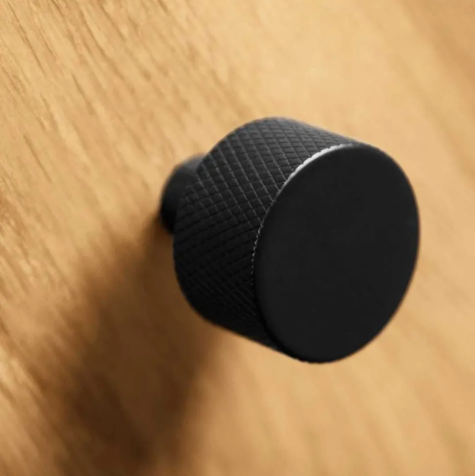 220er Designbett aus Wildeiche & Nachtkommoden - Hardus