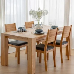 Esstisch aus geöltem Eiche Massivholz - Algera