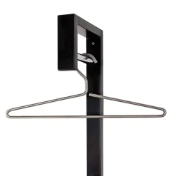 Garderobe Jamie in Schwarz