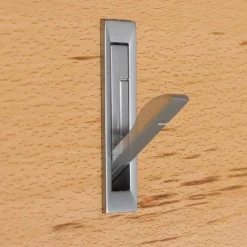 Garderobenpaneel Wislama aus Kernbuche Massivholz