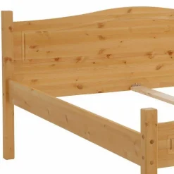 Günstiges Holzbett aus Massivholz Kiefer - Verwego