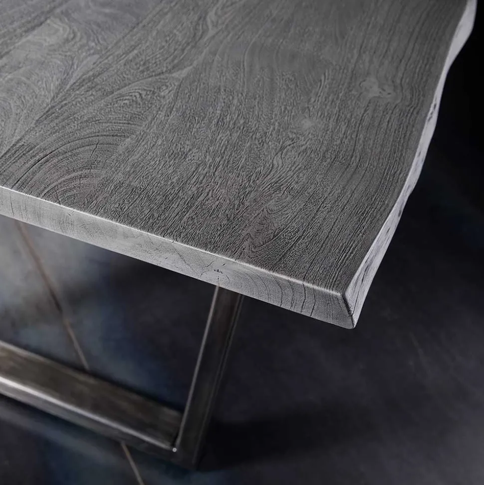 Grauer Baumkanten Esstisch Risa im Loft Style