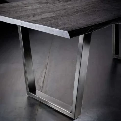 Grauer Baumkanten Esstisch Risa im Loft Style