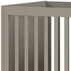 Graues Kinderbett mit Gitterseiten - Suzanas