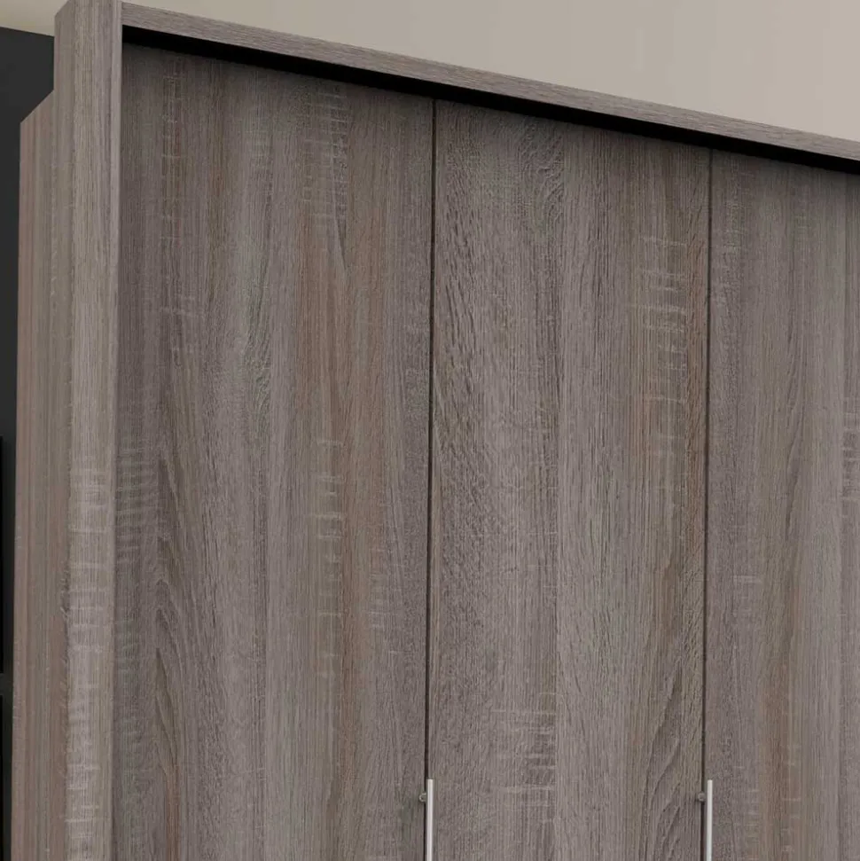 Großer Kleiderschrank im Holzlook foliert - Crenba