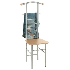 Herrendiener Silas mit Sitz