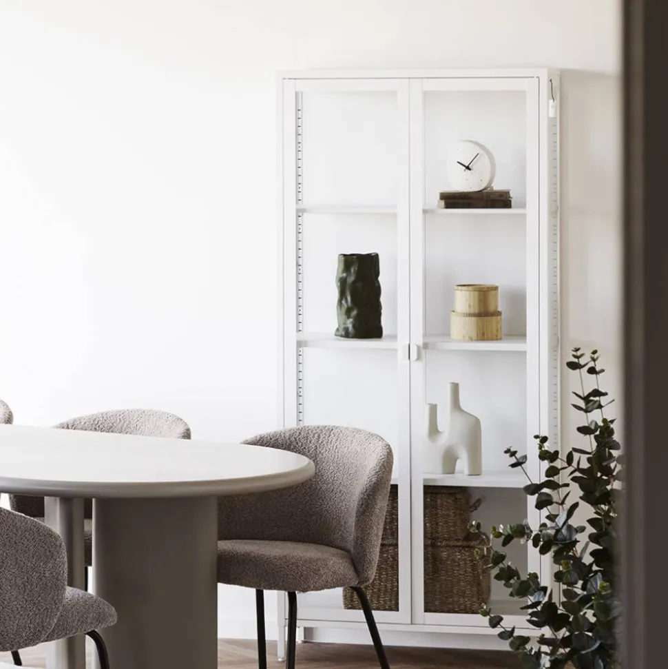 Hohe Vitrine aus Stahl in Weiß - Sancrez