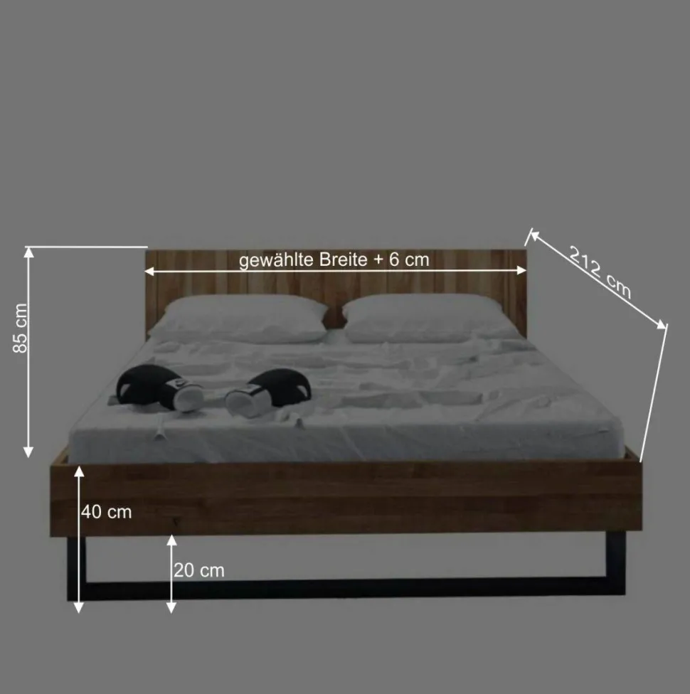 Holzbett Manzey aus Wildeiche Massivholz