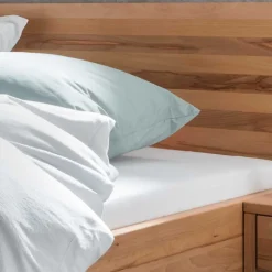 Holzbett mit Kopfteil aus Kernbuche - Izmaldon