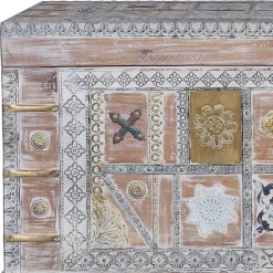 Holztruhe - ausgefallen gestaltet - Abraham