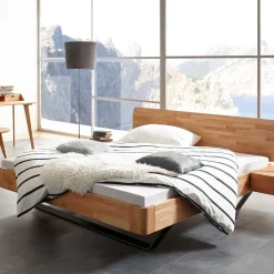Kernbuche Bett mit grauen Metall Kufen - Desirea