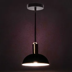 Klassische Hängelampe aus Metall - Winaray