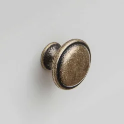 Landhaus Nachtkommode mit zwei Schubladen - Bordona