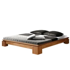 Massives Bett Trambona für Dachschrägen