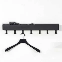 Moderne Garderobenleiste aus Stahl - Halgato