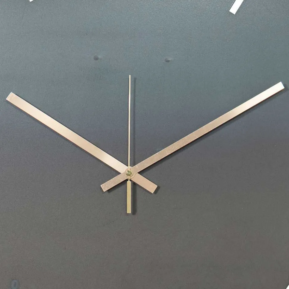 Moderne Wanduhr aus Stahl in Rund - Emsa