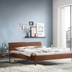 Nussbaum Holzbett mit Baumkante Kopfteil - Elegatos