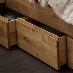 Rustikales Stauraumbett aus Wildeiche massiv - Zennian