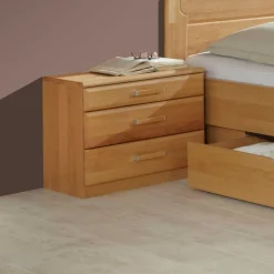 Schlafzimmer Komplettset Bordeaux aus Erle (vierteilig)