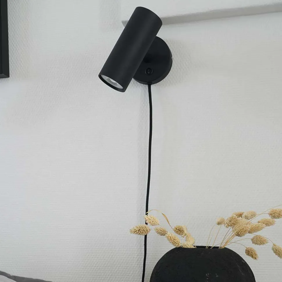 Schwarze Wandleuchte aus Stahl - Sharkona