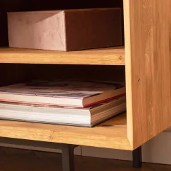 Skandi Regal mit zwei Türen & drei Fächern - Kerfa