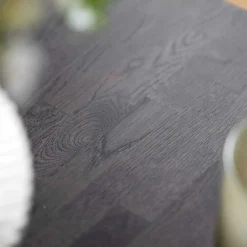 Tisch aus Eiche Massivholz in Dunkelbraun - Lomarios