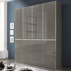 4-türiger Schlafzimmerschrank in Braun - Madita