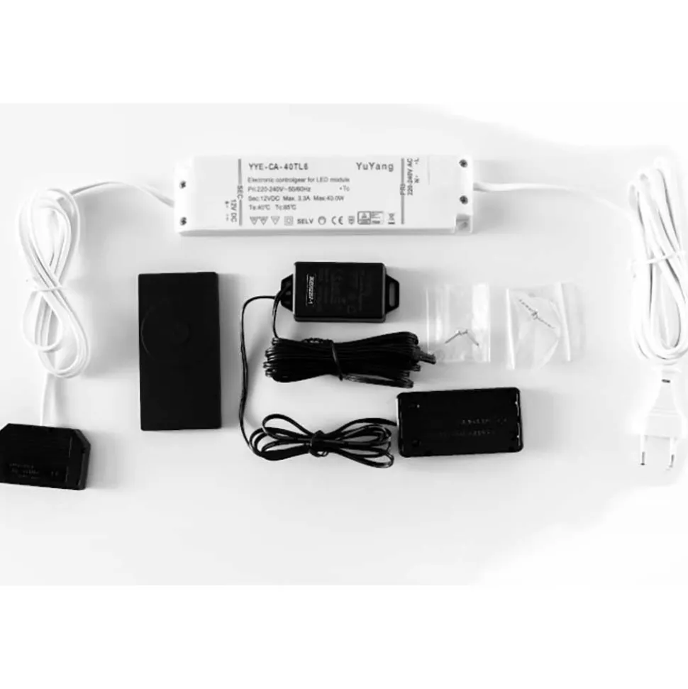 TV Unterschrank in Lichtgrau mit Wildeiche - Apulco