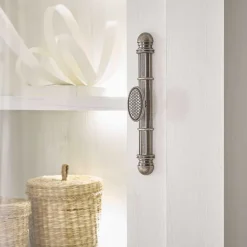 Vitrinenschrank in Holzoptik Pinie weiß - Liancos