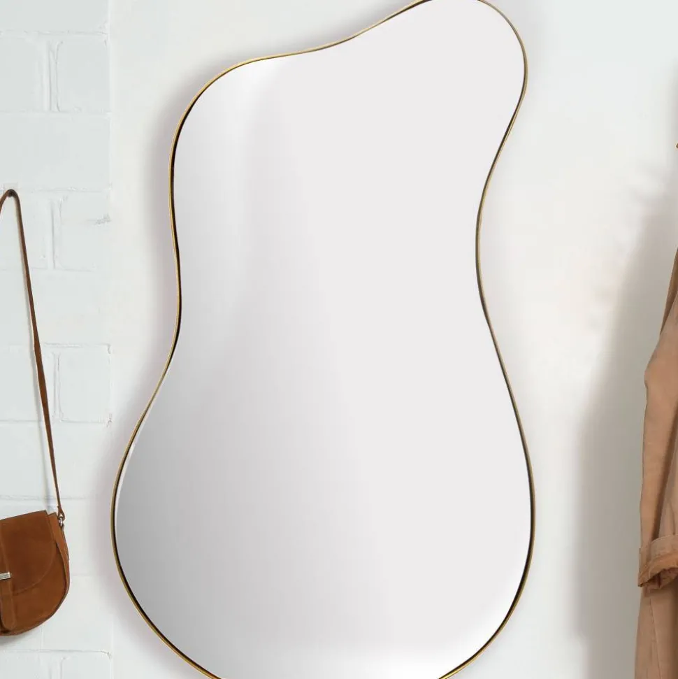 Wandspiegel in organischer Formgebung - Curedo