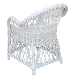 Weißer Korbsessel aus Rattan Geflecht - Kuraico