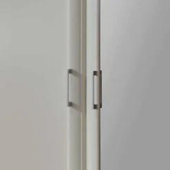 Weißer Schlafzimmerschrank Ronis mit drei Türen