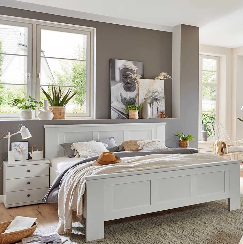 Weißes Doppelbett im Landhaus Look - Flinn