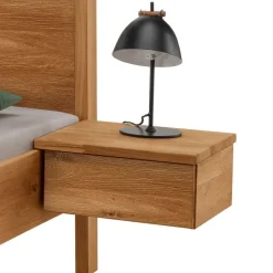 Wildeiche Holzbett in modernem Design - Martinez