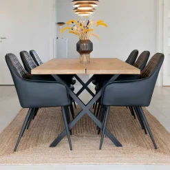 X-Bein Esstisch mit Armlehnenstühlen - Visita (siebenteilig)