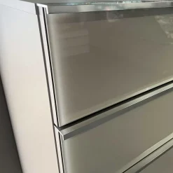 Zweifarbige Kommode mit 149 cm Breite - Pascan